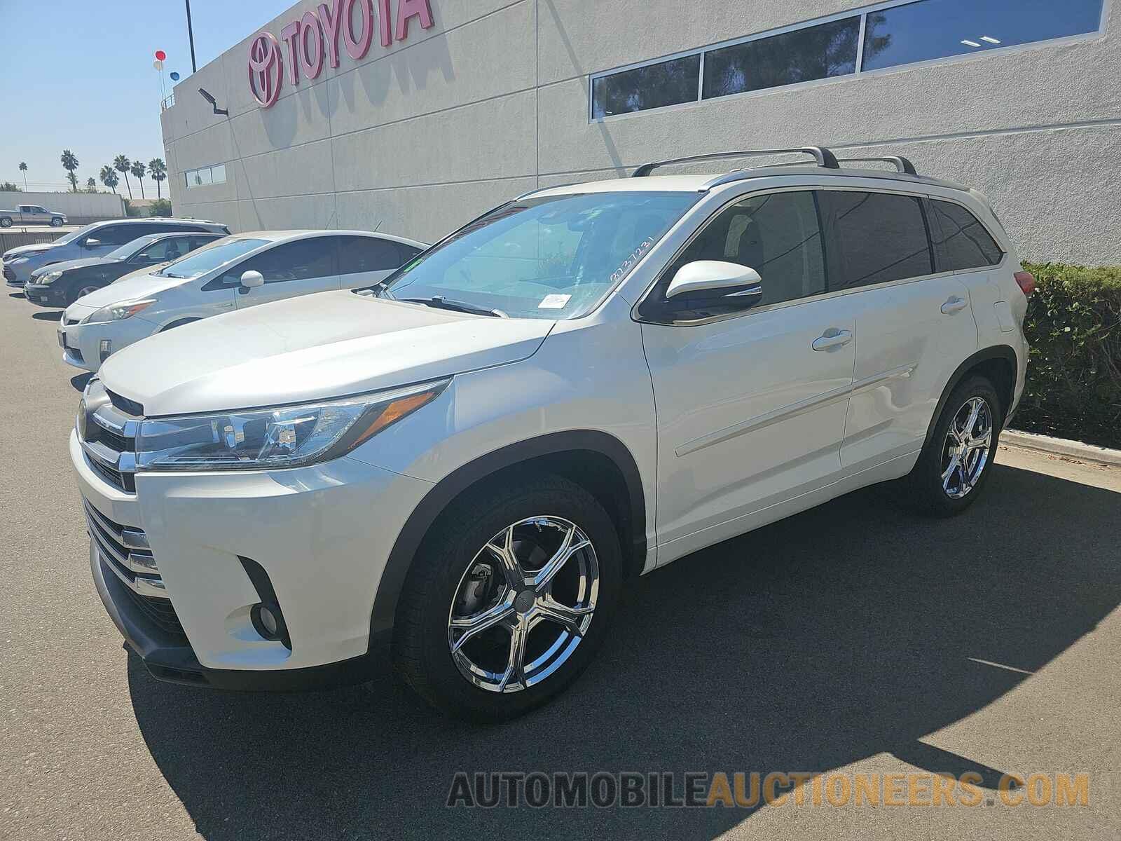 5TDYZRFH6HS233853 Toyota Highlander 2017