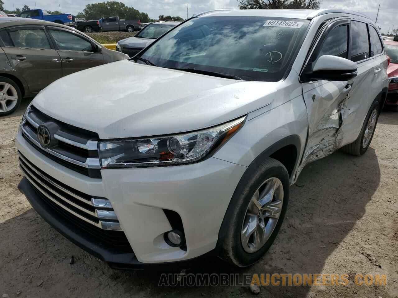 5TDYZRFH9JS271129 TOYOTA HIGHLANDER 2018