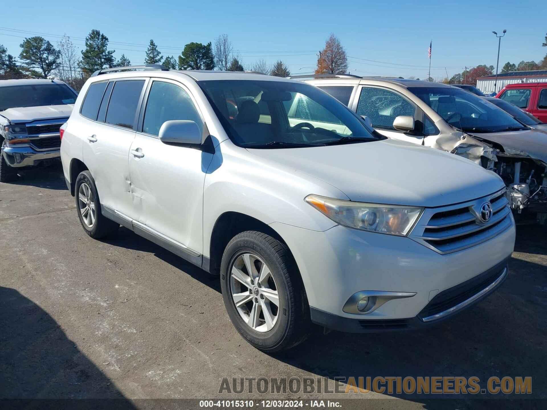 5TDZA3EH4CS025943 TOYOTA HIGHLANDER 2012