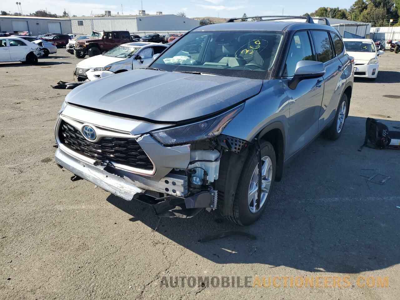 5TDZARAH2NS015729 TOYOTA HIGHLANDER 2022