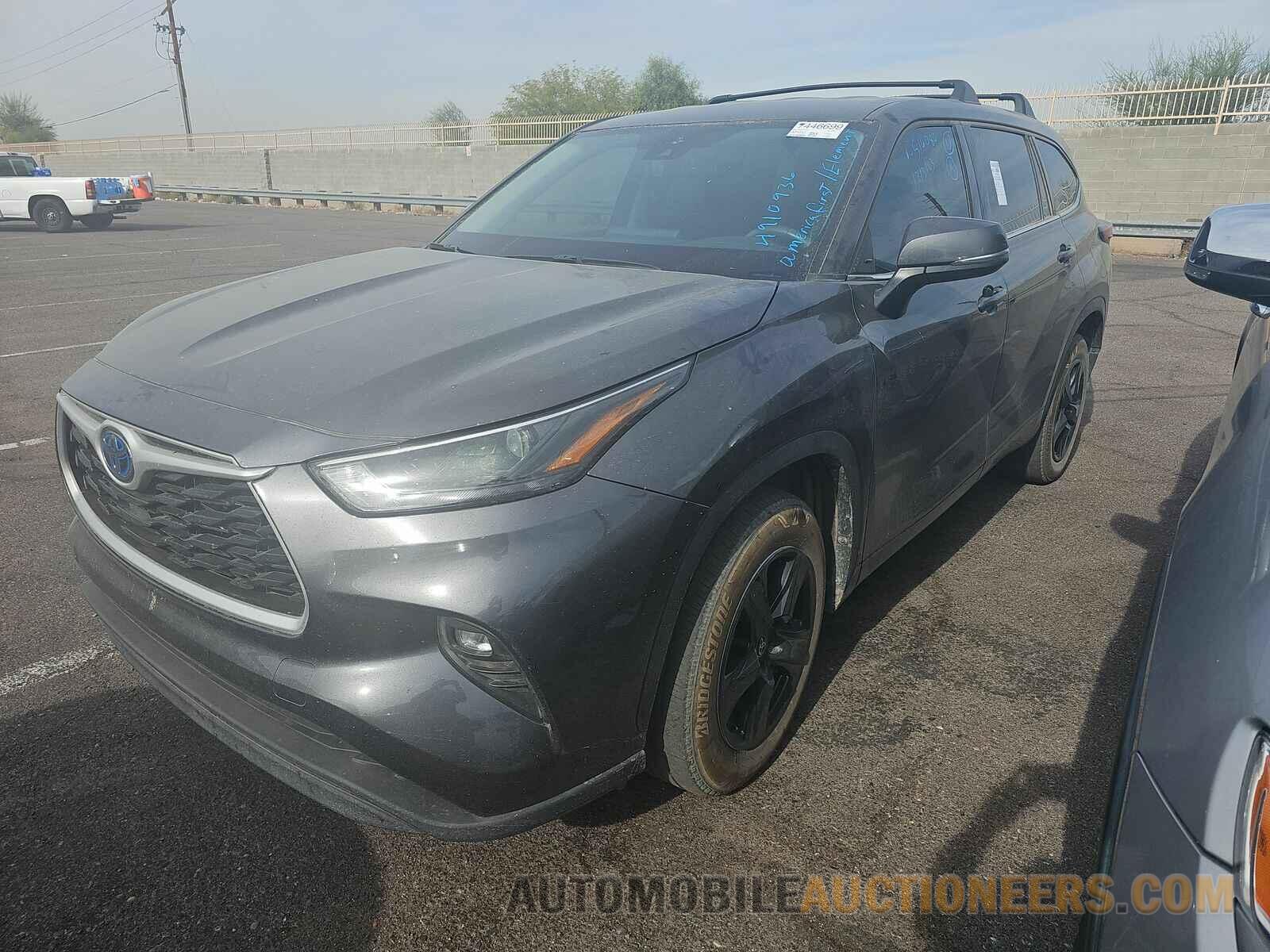 5TDZARAH3NS516080 Toyota Highlander Hybrid 2022