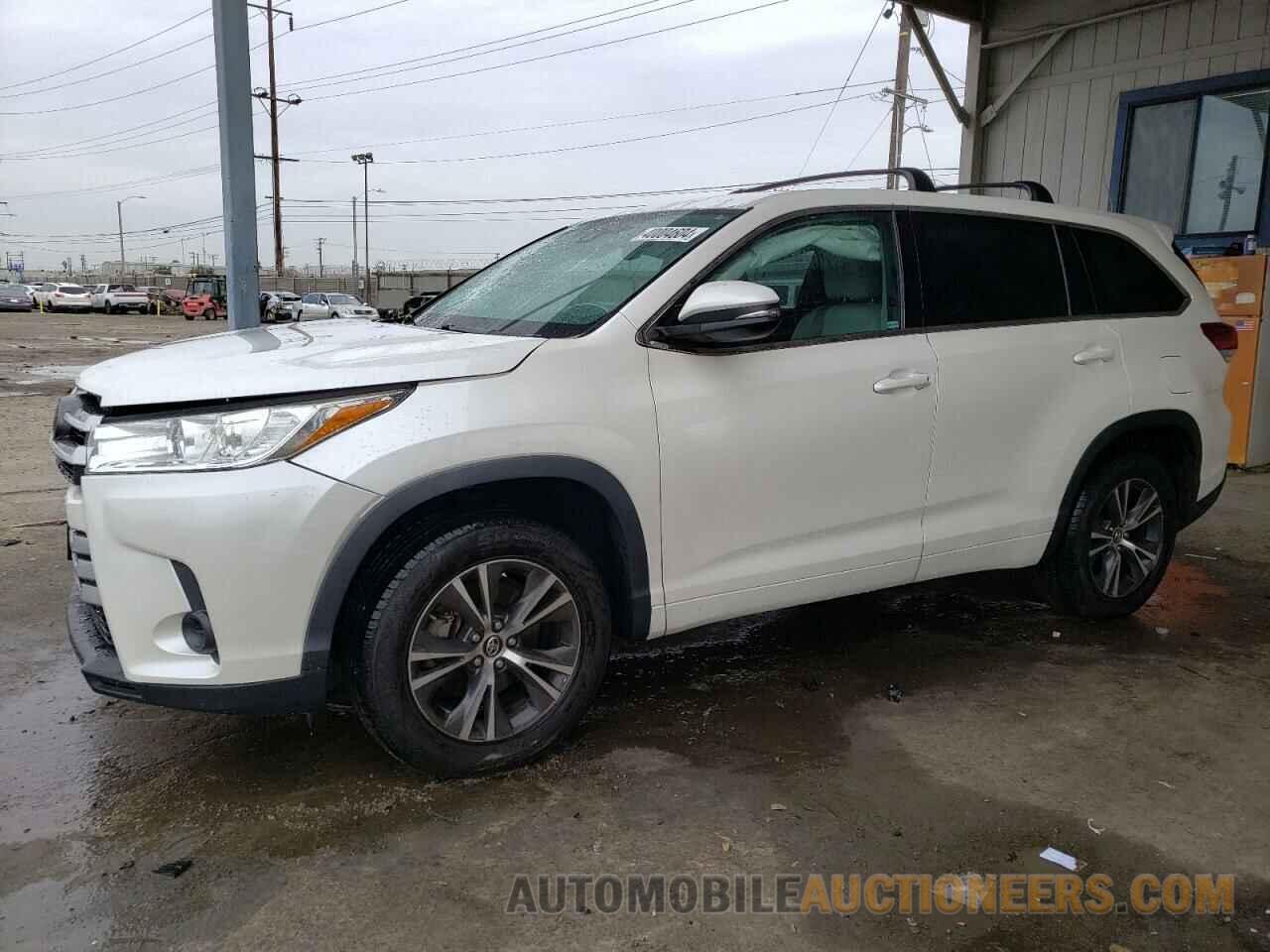 5TDZARFH0JS037778 TOYOTA HIGHLANDER 2018