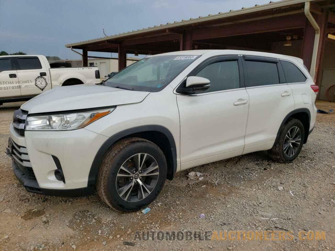 5TDZARFH0JS040261 TOYOTA HIGHLANDER 2018