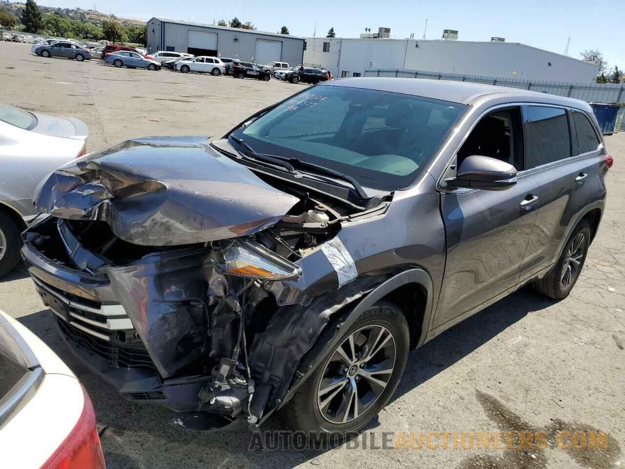 5TDZARFH1HS028176 TOYOTA HIGHLANDER 2017