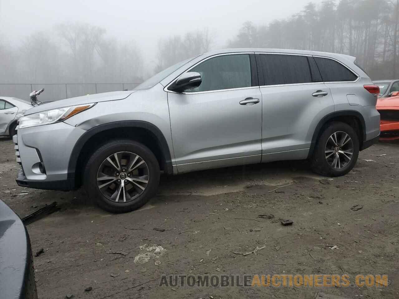 5TDZARFH1JS036686 TOYOTA HIGHLANDER 2018