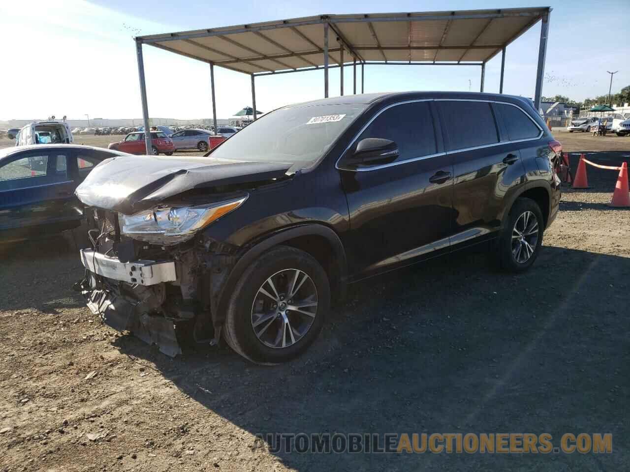 5TDZARFH1JS037725 TOYOTA HIGHLANDER 2018