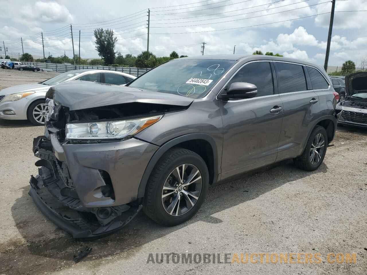 5TDZARFH1JS040138 TOYOTA HIGHLANDER 2018