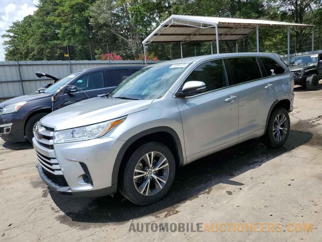 5TDZARFH1JS040205 TOYOTA HIGHLANDER 2018