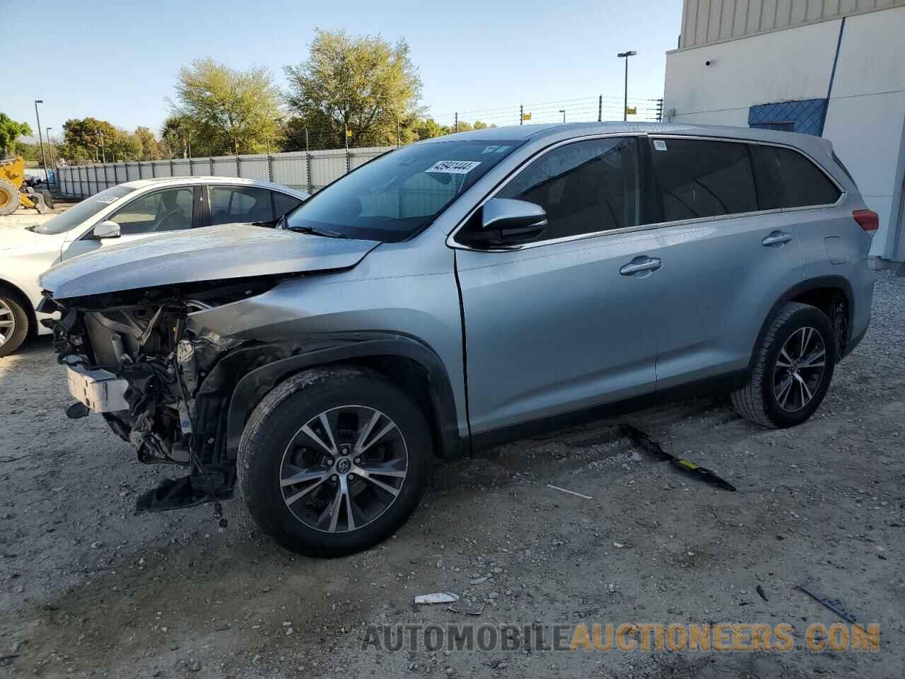 5TDZARFH1KS057216 TOYOTA HIGHLANDER 2019