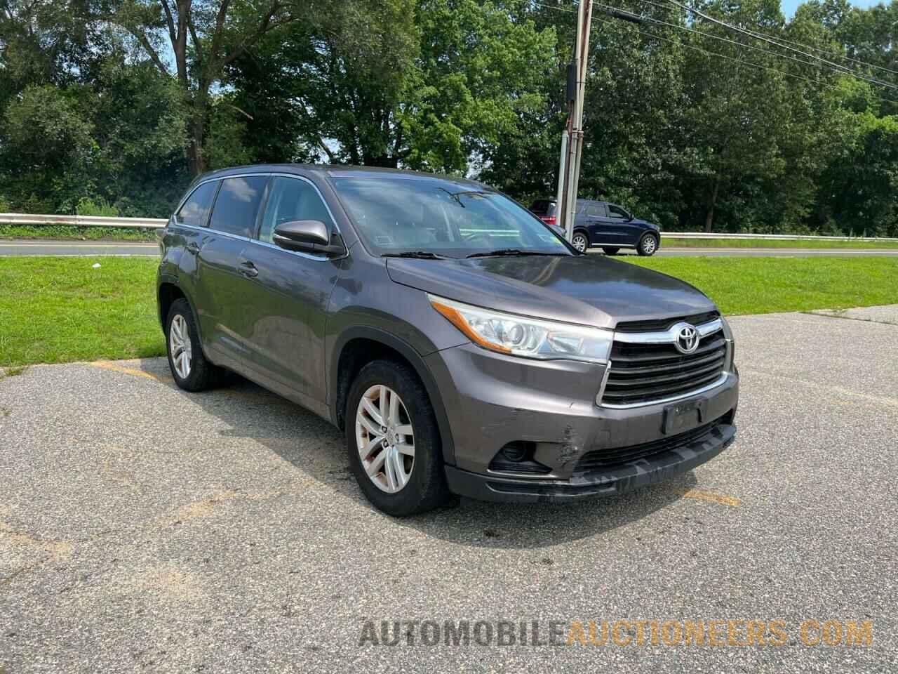 5TDZARFH2FS014123 TOYOTA HIGHLANDER 2015