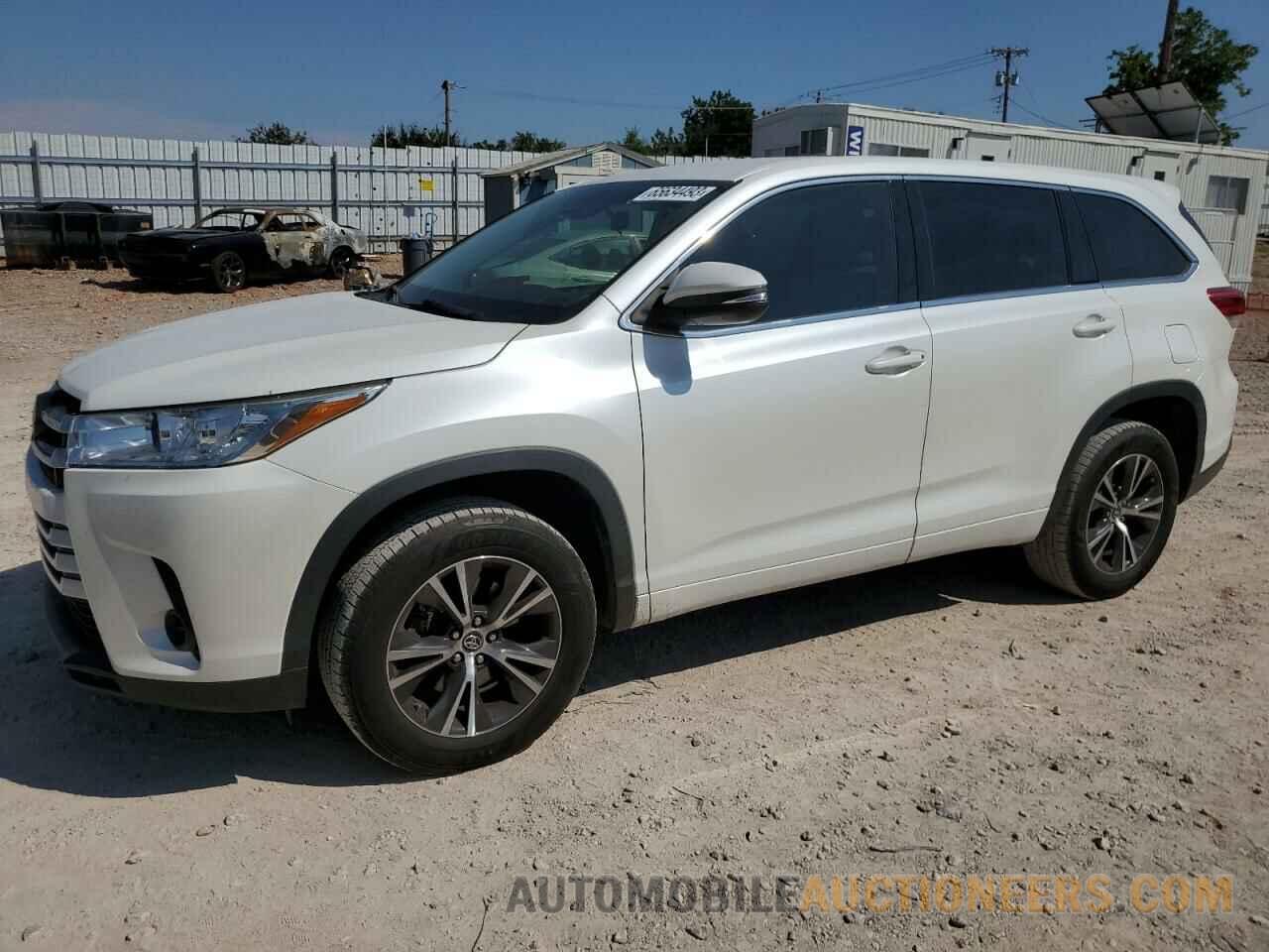 5TDZARFH2HS031684 TOYOTA HIGHLANDER 2017