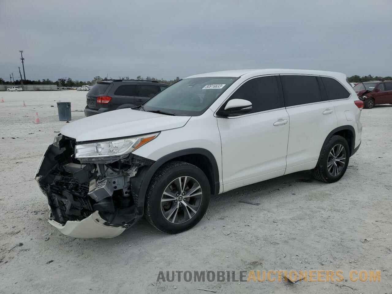 5TDZARFH2JS033876 TOYOTA HIGHLANDER 2018