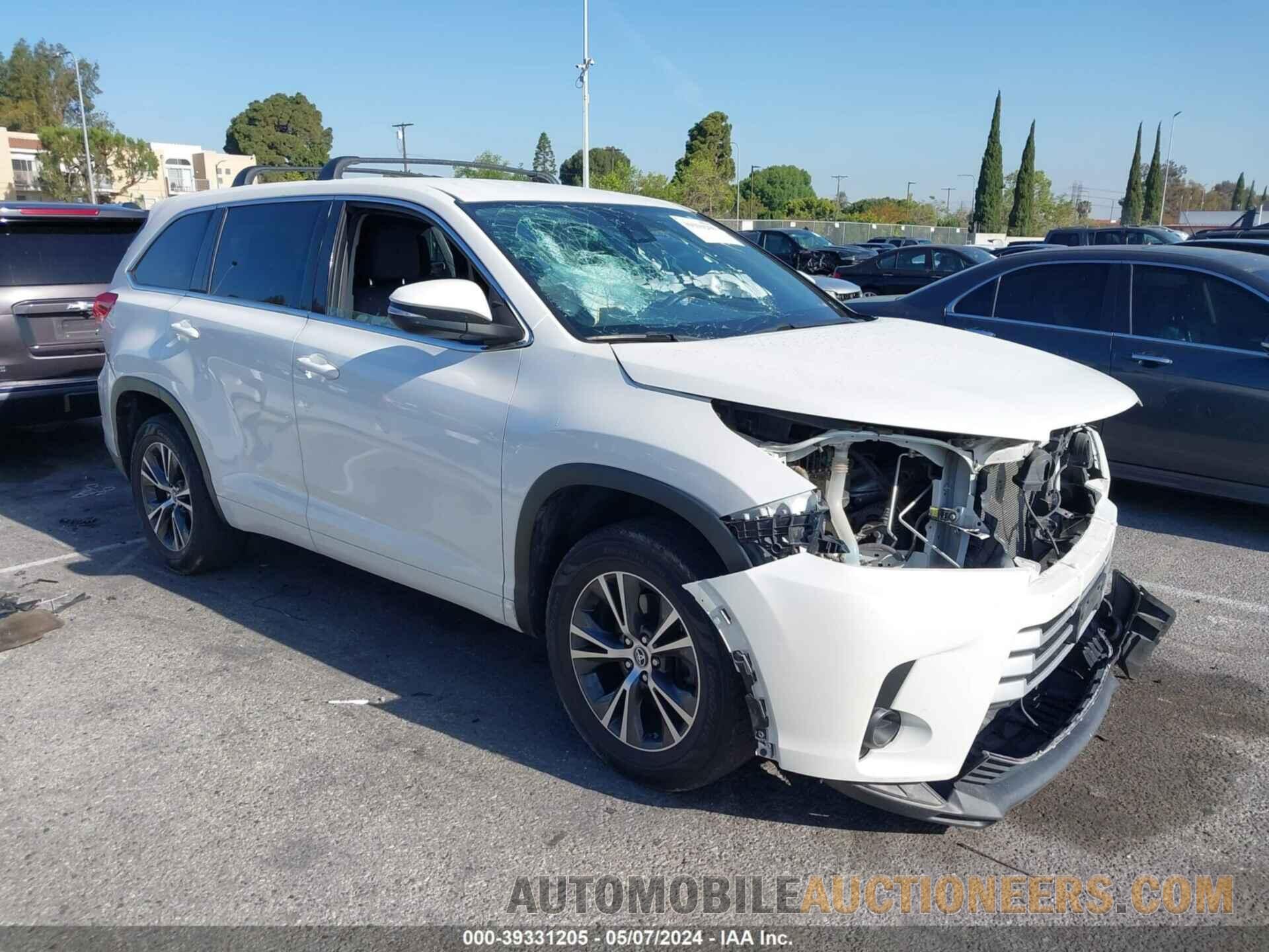 5TDZARFH2JS041086 TOYOTA HIGHLANDER 2018