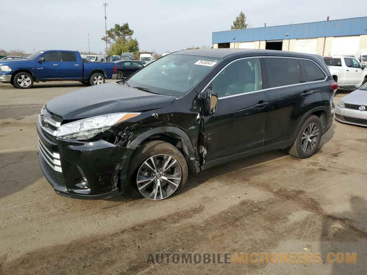 5TDZARFH2KS057631 TOYOTA HIGHLANDER 2019