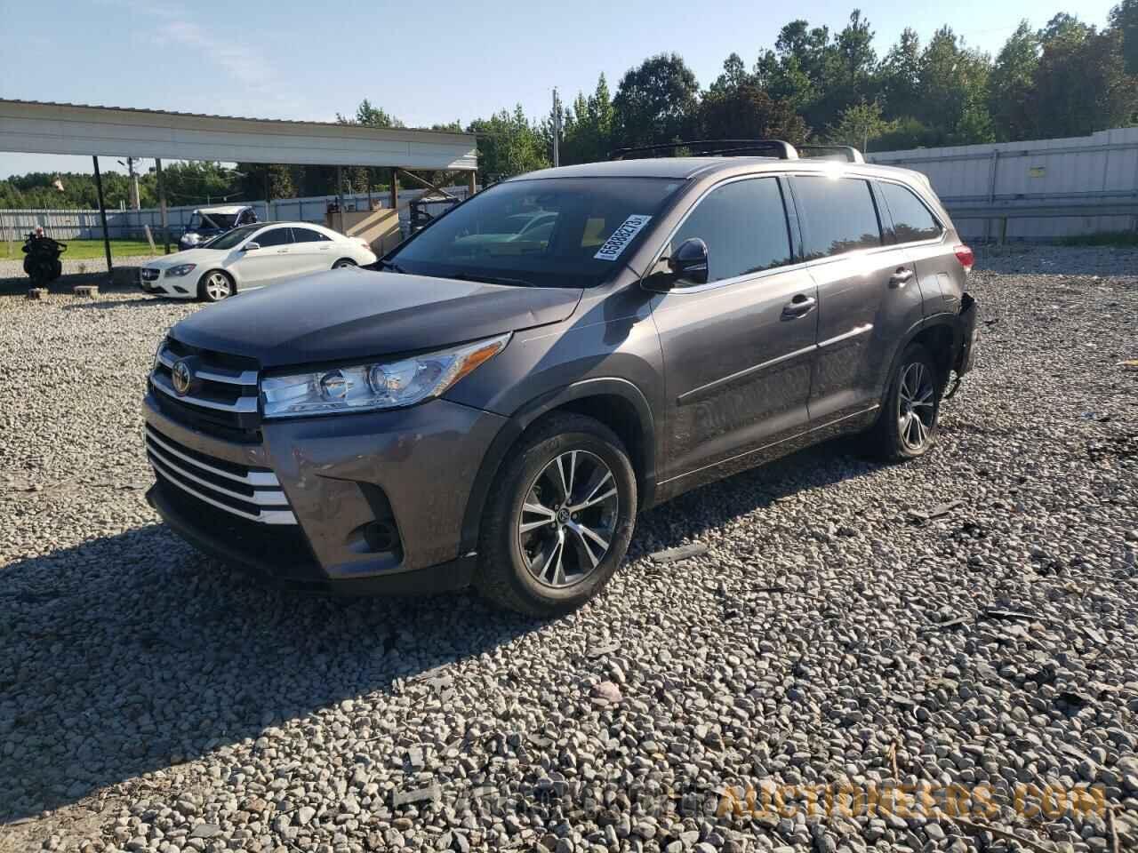 5TDZARFH3JS039556 TOYOTA HIGHLANDER 2018