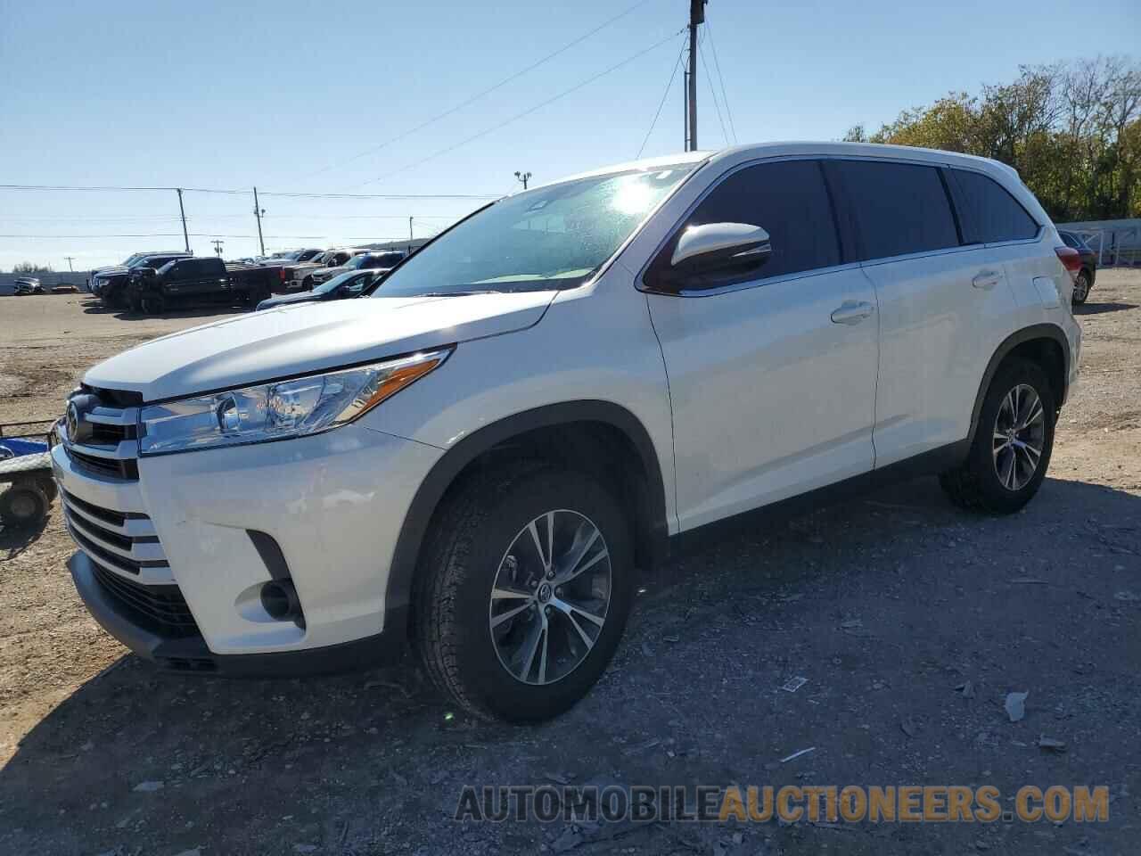 5TDZARFH3KS058190 TOYOTA HIGHLANDER 2019