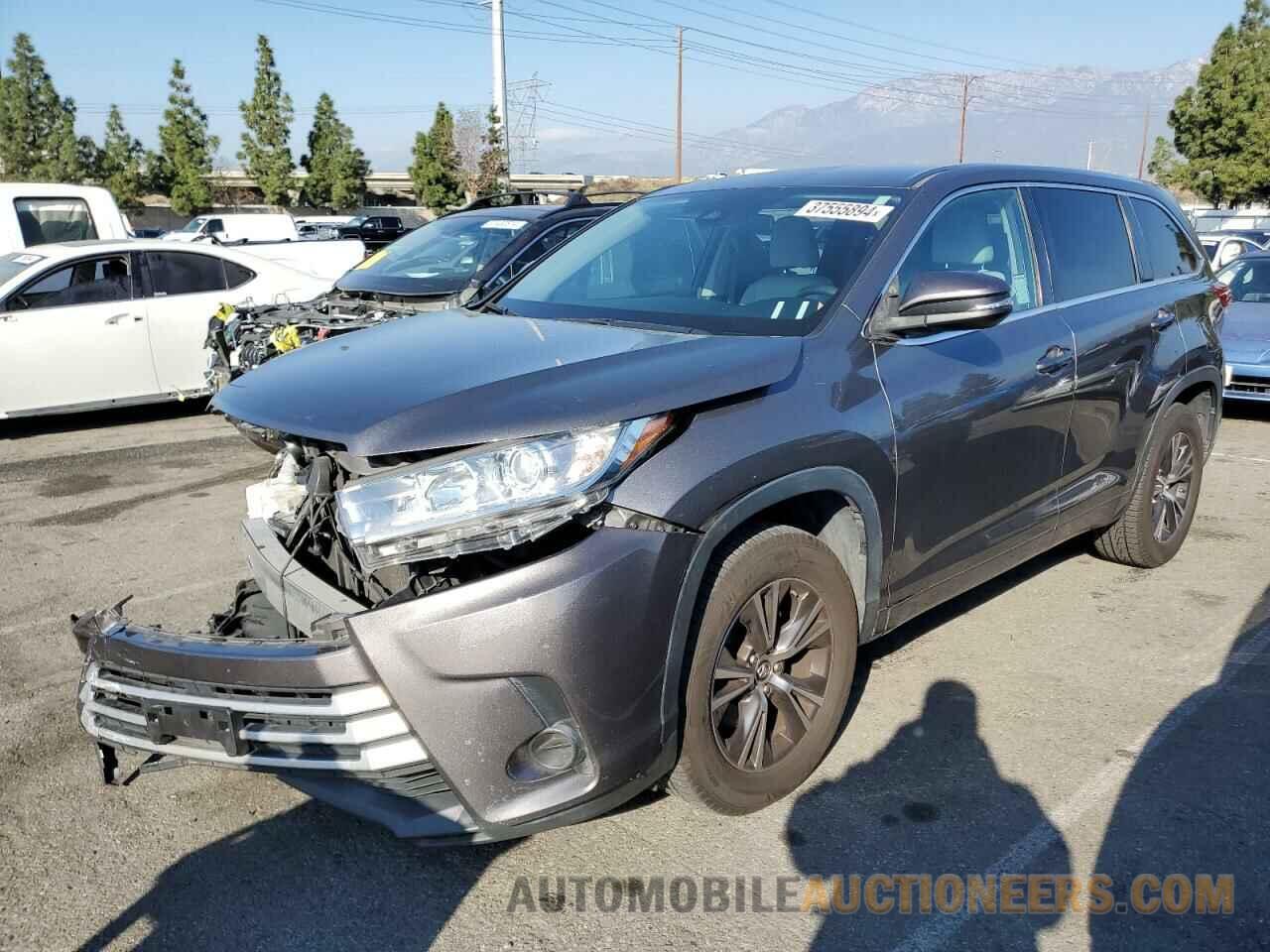 5TDZARFH4HS031122 TOYOTA HIGHLANDER 2017