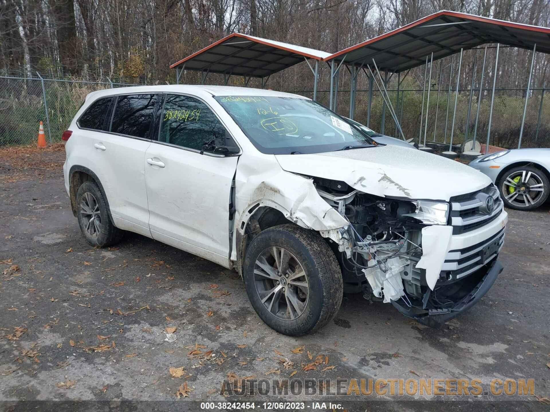 5TDZARFH4JS040764 TOYOTA HIGHLANDER 2018