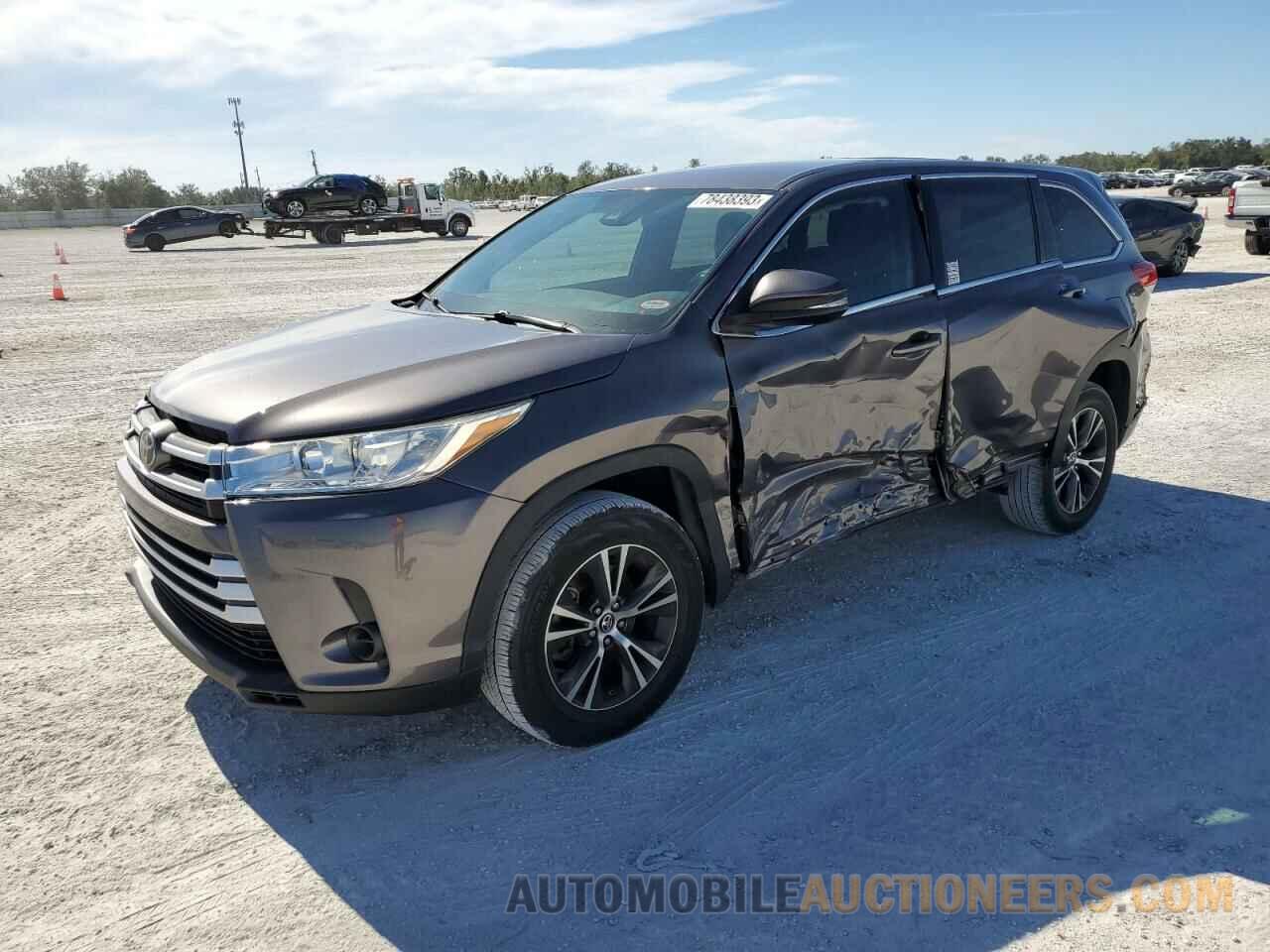 5TDZARFH4KS055900 TOYOTA HIGHLANDER 2019