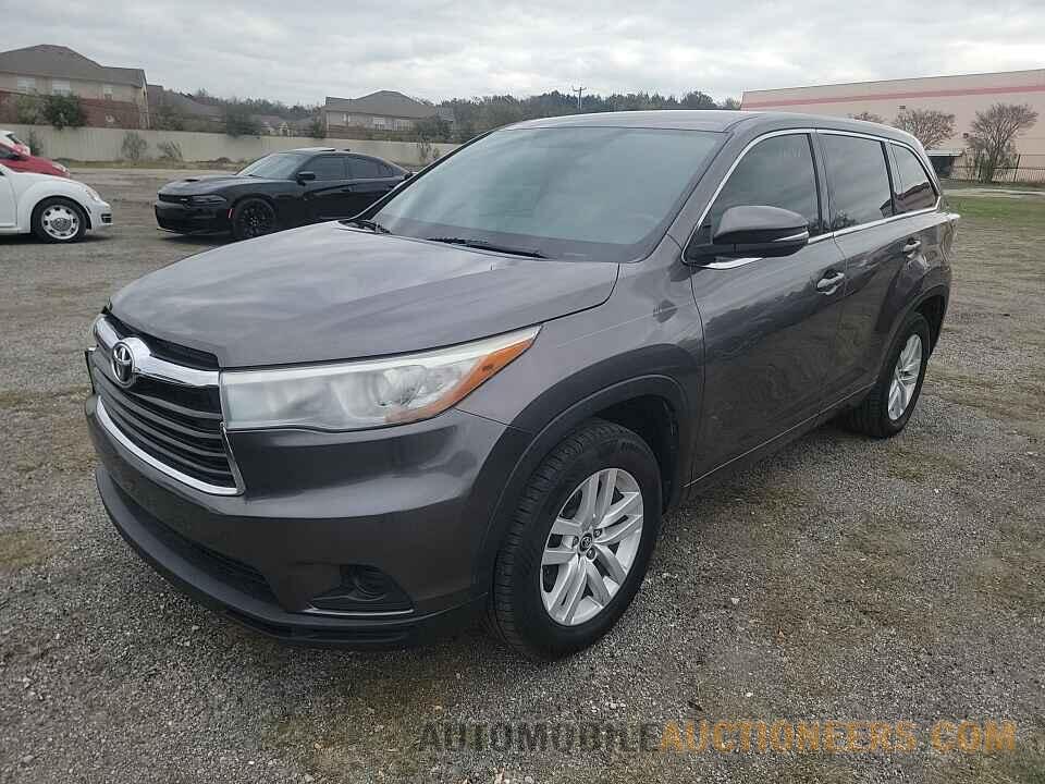 5TDZARFH5GS022718 Toyota Highlander 2016