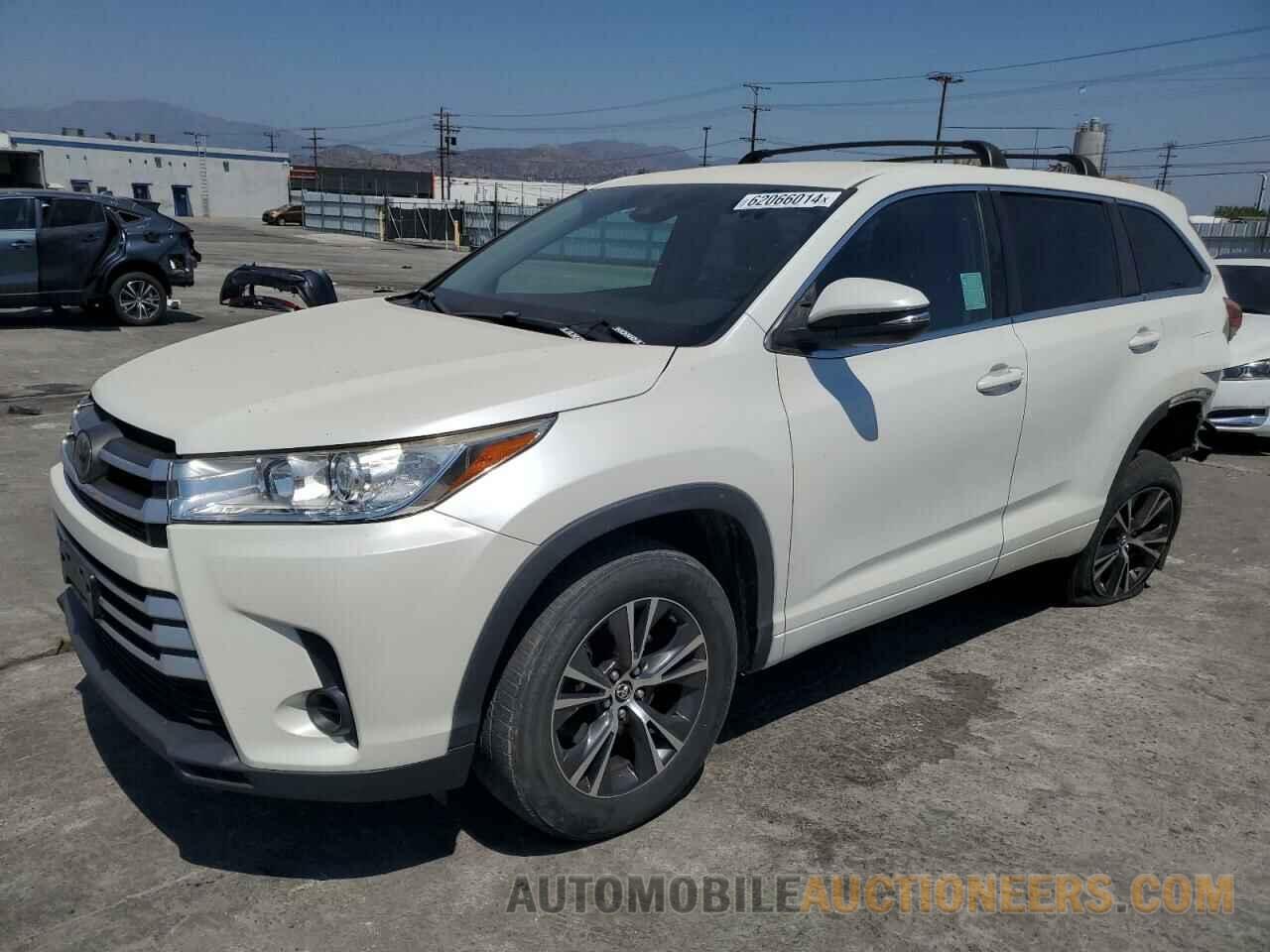 5TDZARFH5JS035749 TOYOTA HIGHLANDER 2018