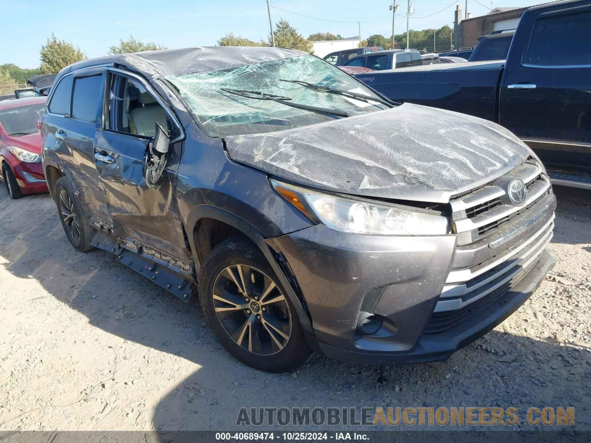 5TDZARFH6JS040622 TOYOTA HIGHLANDER 2018