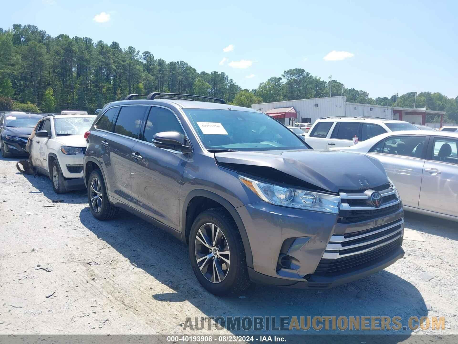 5TDZARFH6JS041429 TOYOTA HIGHLANDER 2018