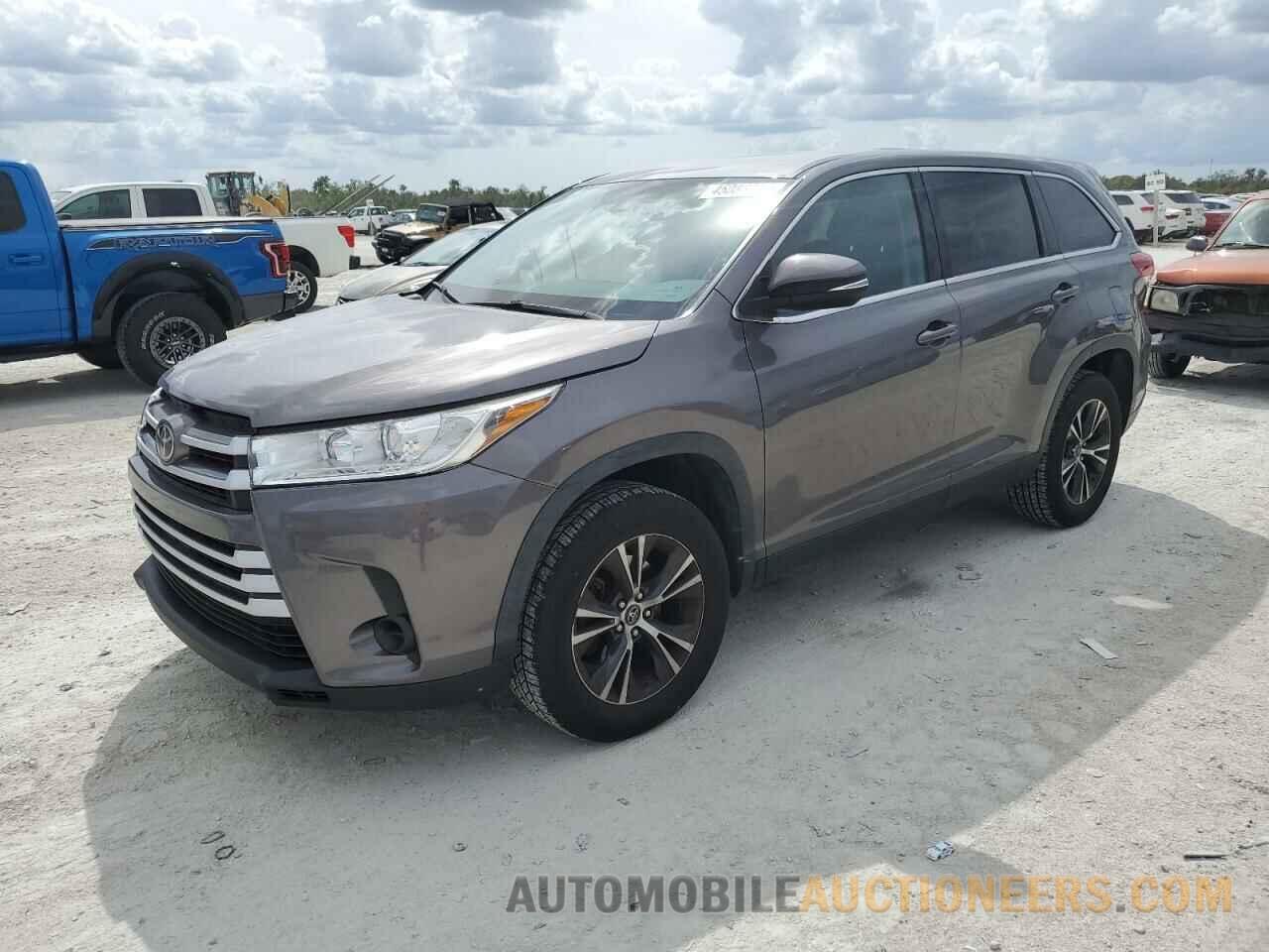 5TDZARFH6KS059527 TOYOTA HIGHLANDER 2019