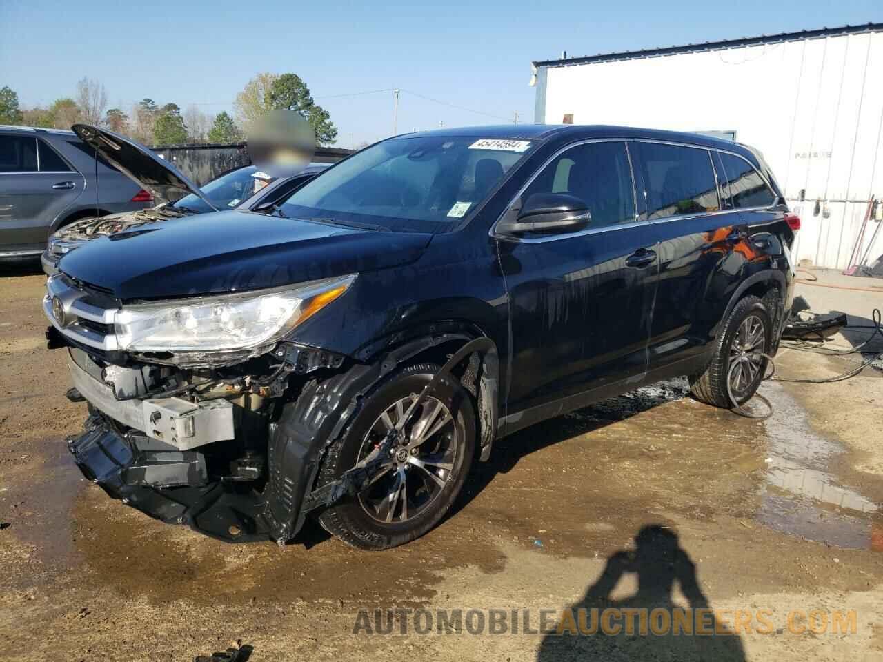 5TDZARFH6KS060886 TOYOTA HIGHLANDER 2019