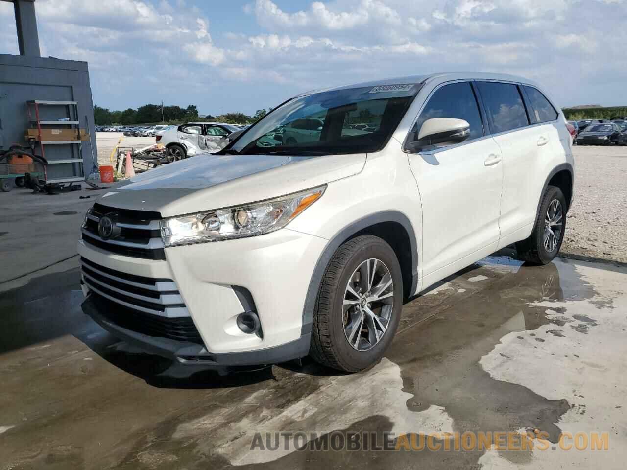 5TDZARFH7HS031521 TOYOTA HIGHLANDER 2017