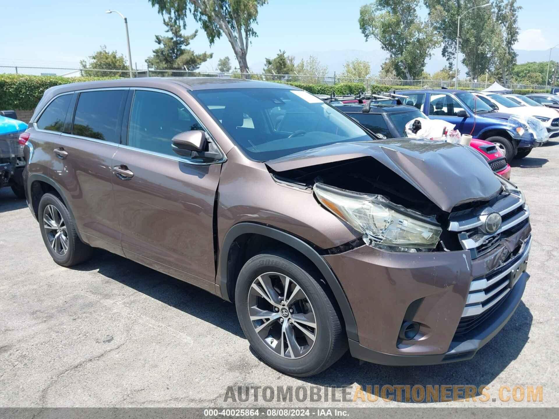 5TDZARFH7JS034473 TOYOTA HIGHLANDER 2018