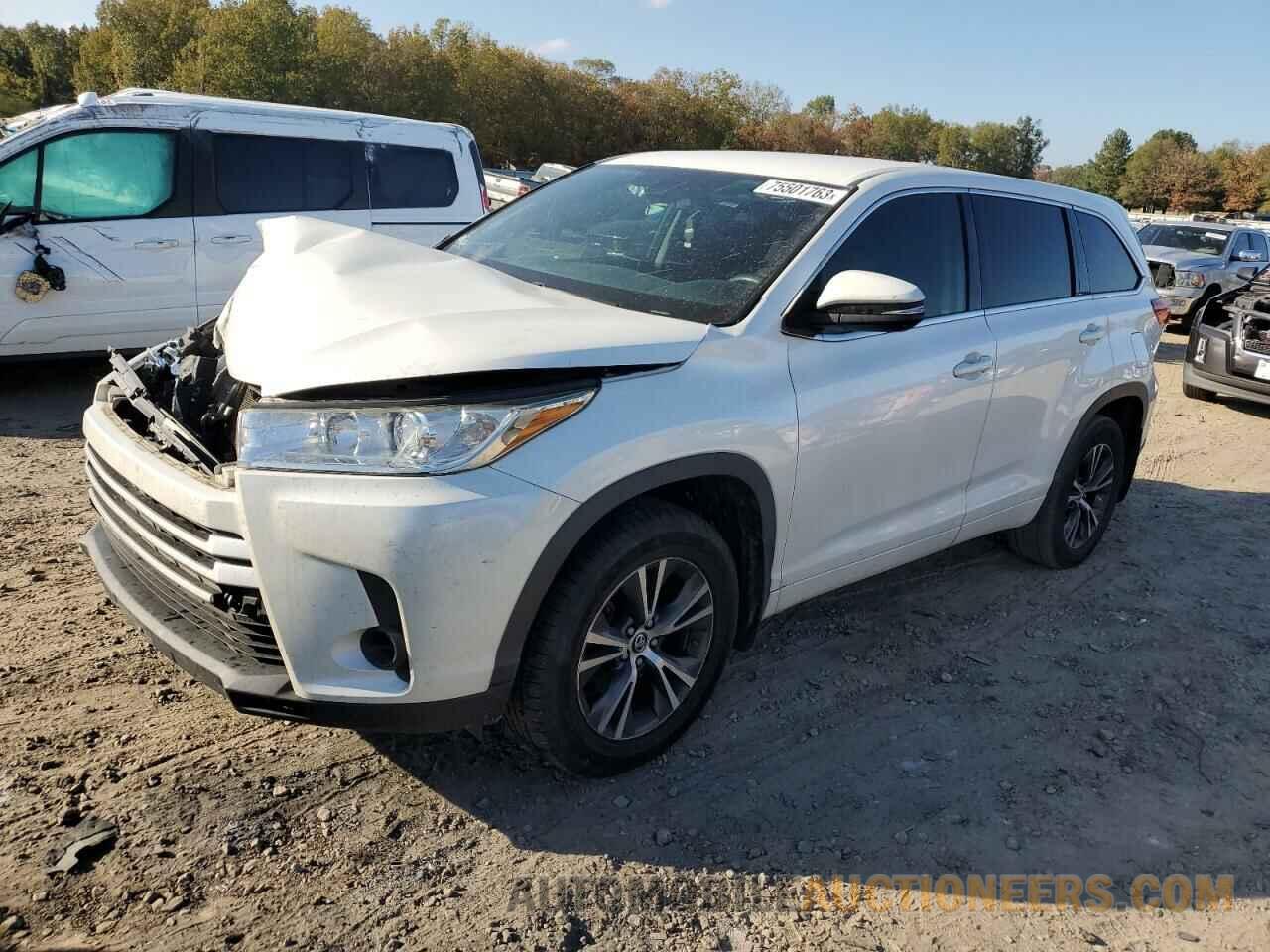 5TDZARFH7JS039124 TOYOTA HIGHLANDER 2018