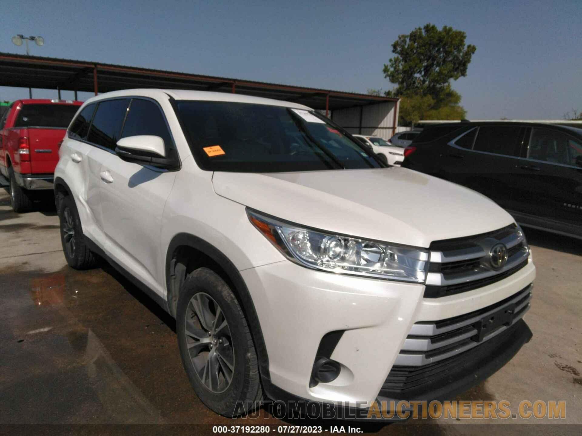 5TDZARFH7KS057656 TOYOTA HIGHLANDER 2019