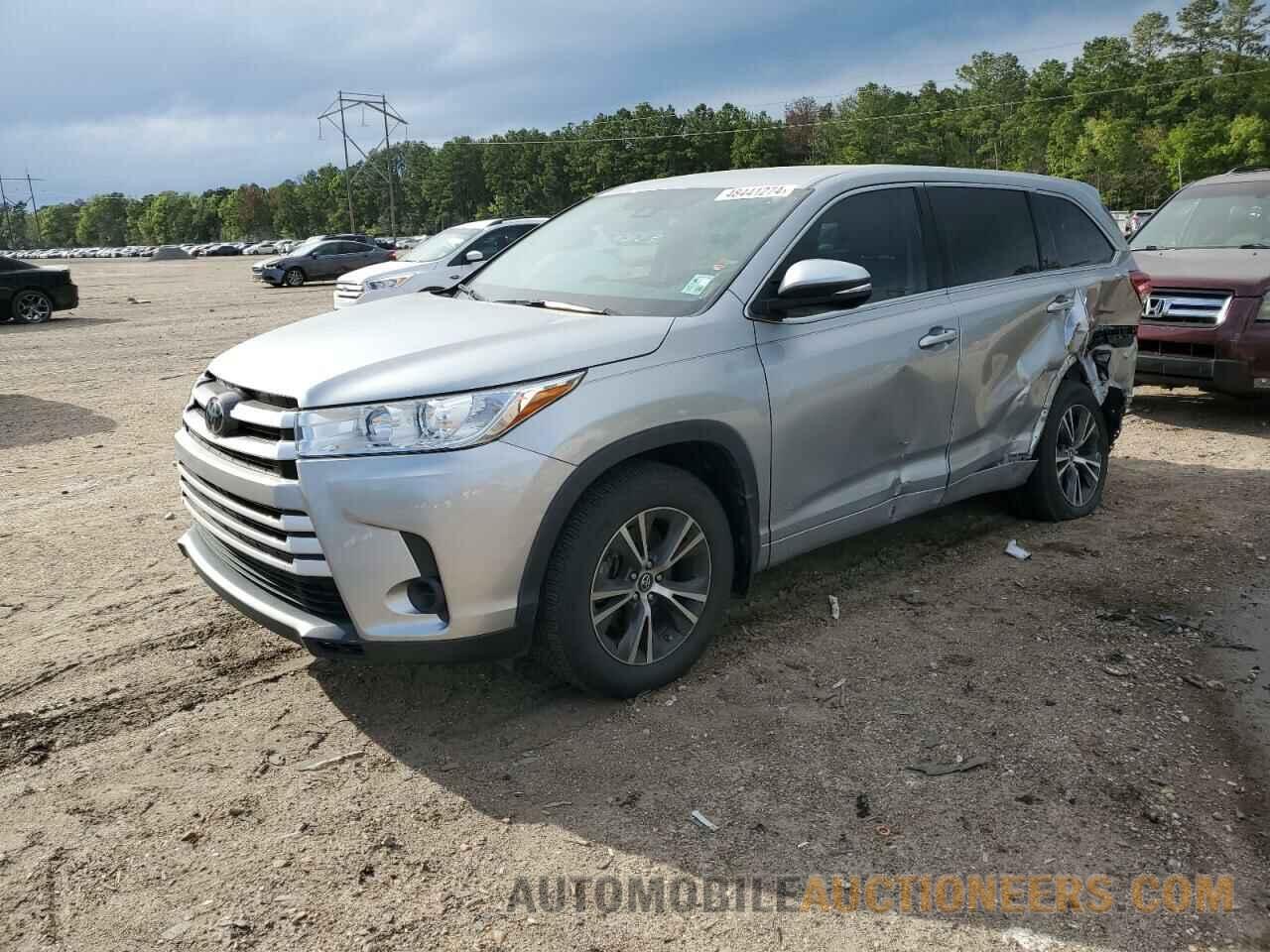 5TDZARFH8HS031026 TOYOTA HIGHLANDER 2017