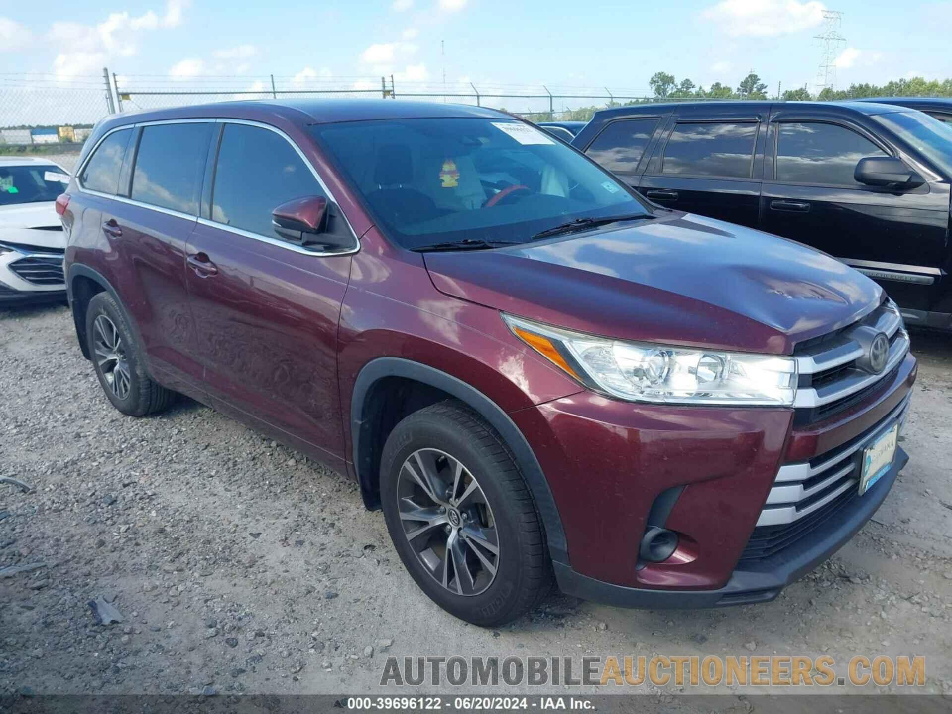 5TDZARFH8JS033719 TOYOTA HIGHLANDER 2018