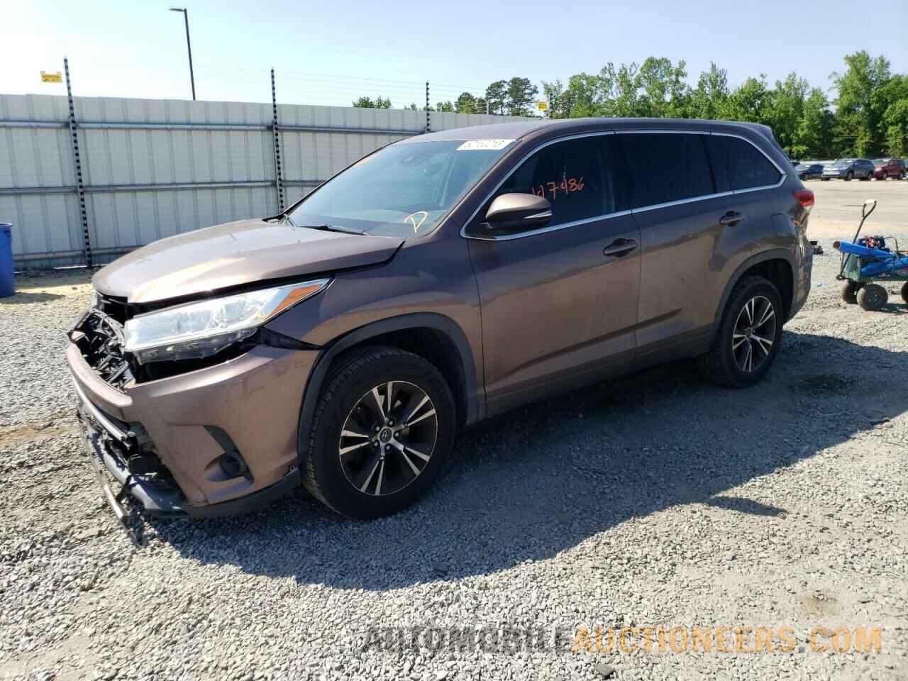 5TDZARFH9JS033373 TOYOTA HIGHLANDER 2018