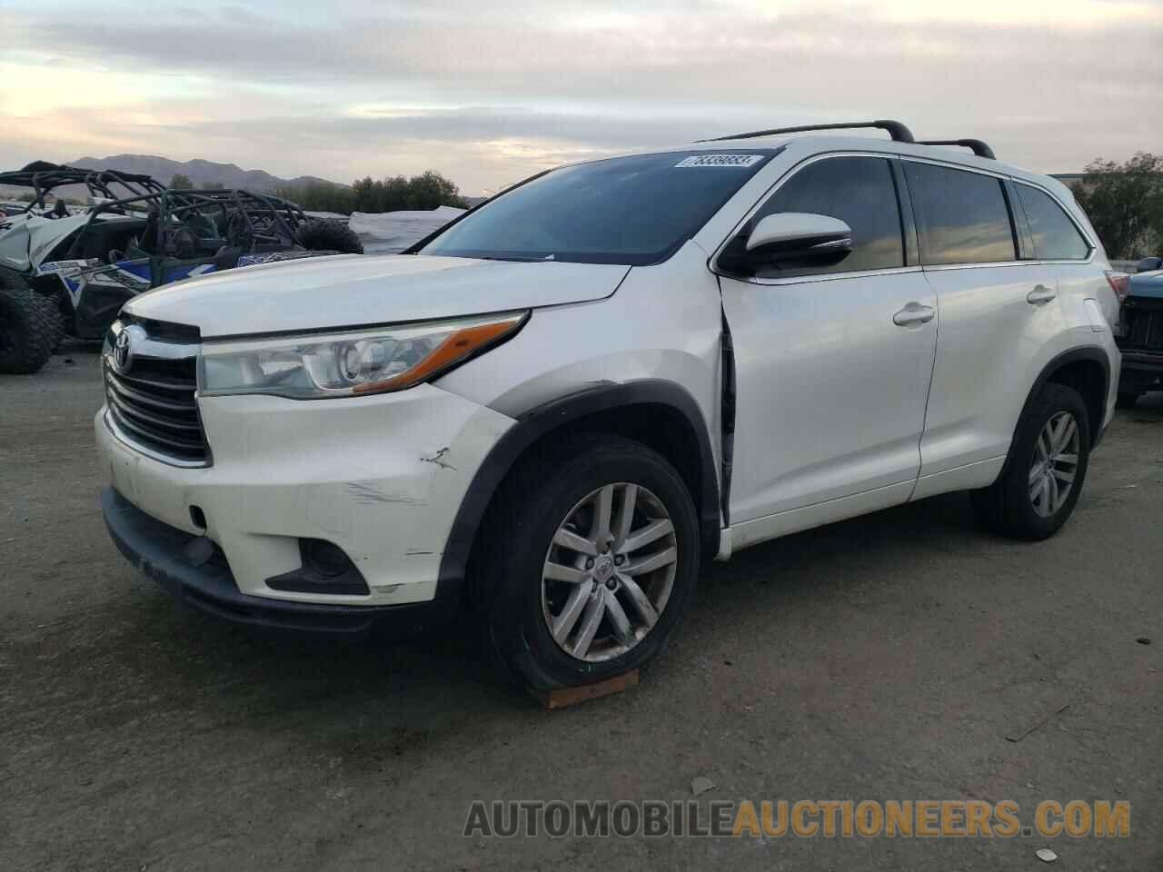 5TDZARFHXFS015276 TOYOTA HIGHLANDER 2015