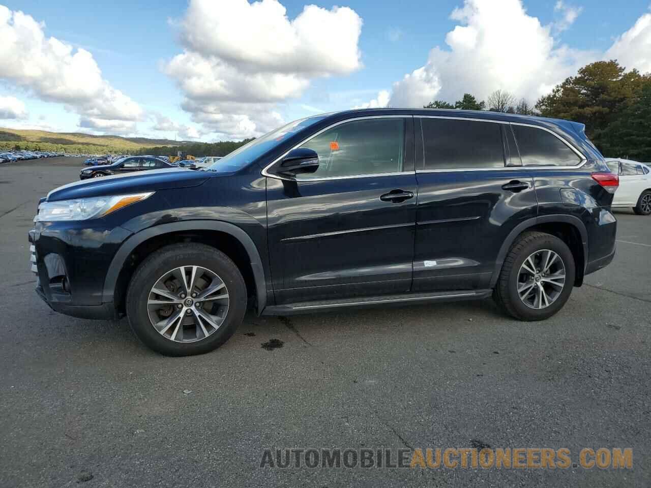 5TDZARFHXHS024627 TOYOTA HIGHLANDER 2017