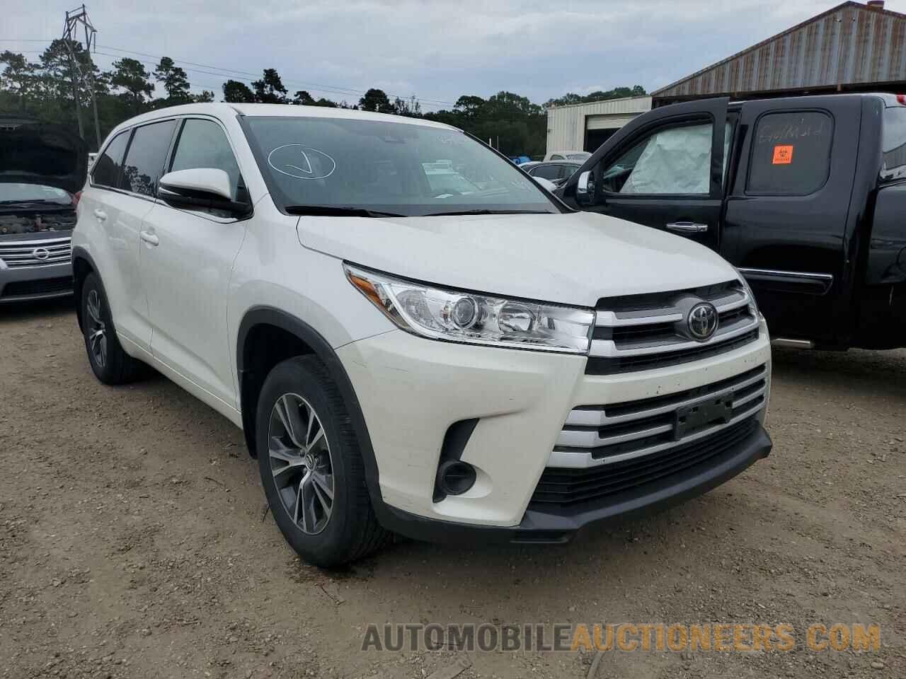 5TDZARFHXHS024949 TOYOTA HIGHLANDER 2017