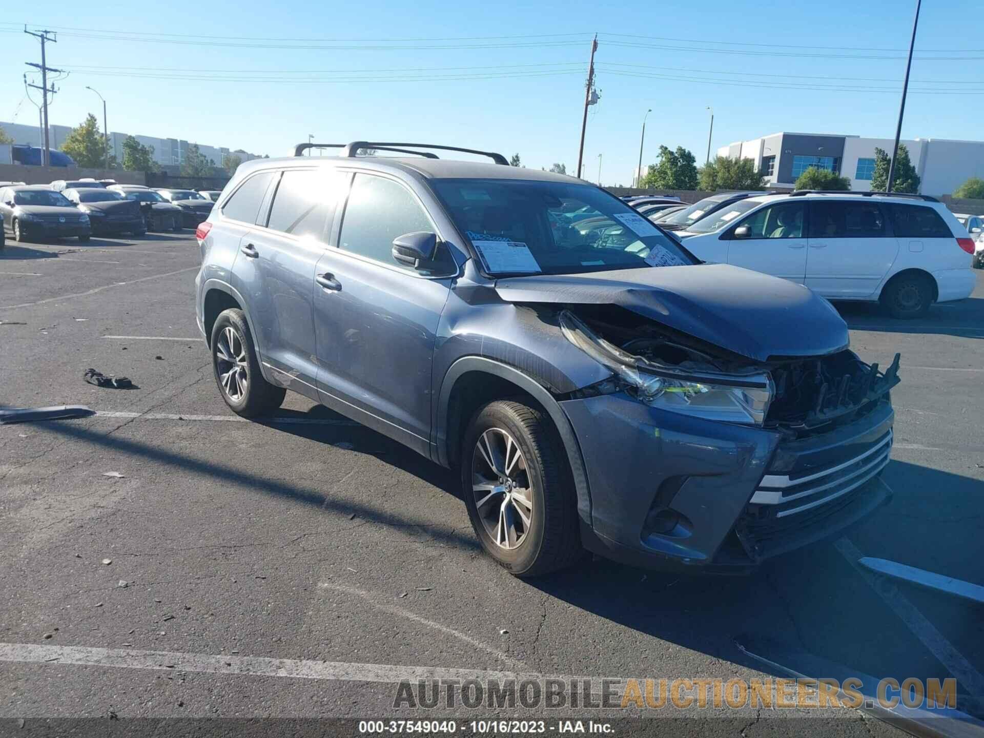 5TDZARFHXHS030878 TOYOTA HIGHLANDER 2017