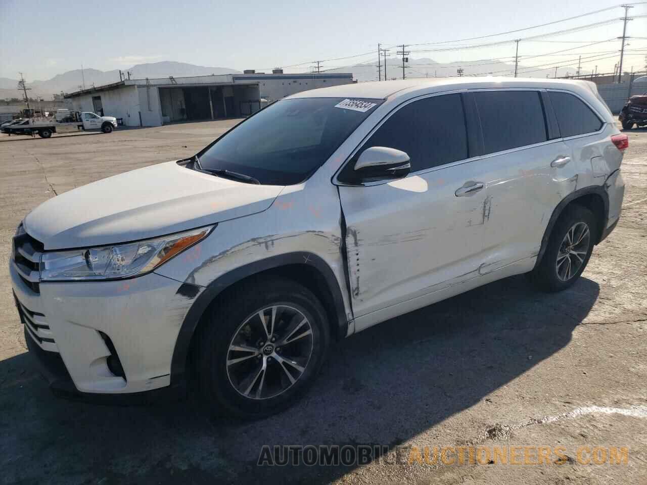 5TDZARFHXJS034323 TOYOTA HIGHLANDER 2018