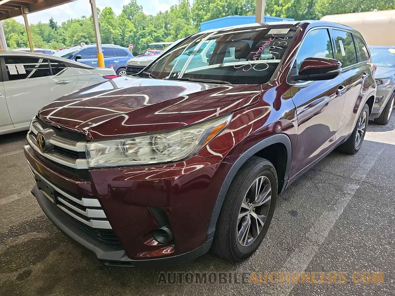 5TDZARFHXJS034936 Toyota Highlander 2018