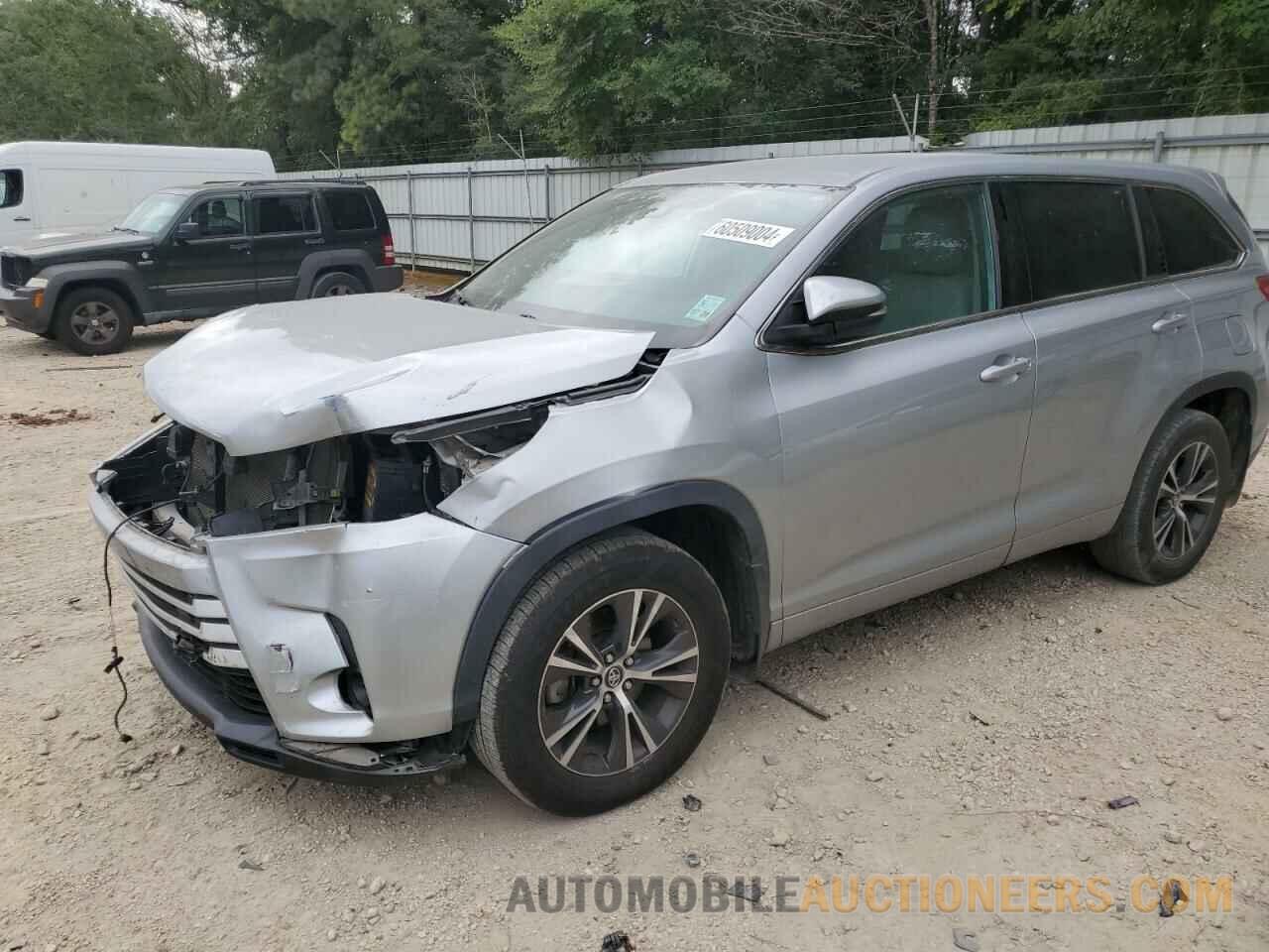 5TDZARFHXJS035682 TOYOTA HIGHLANDER 2018