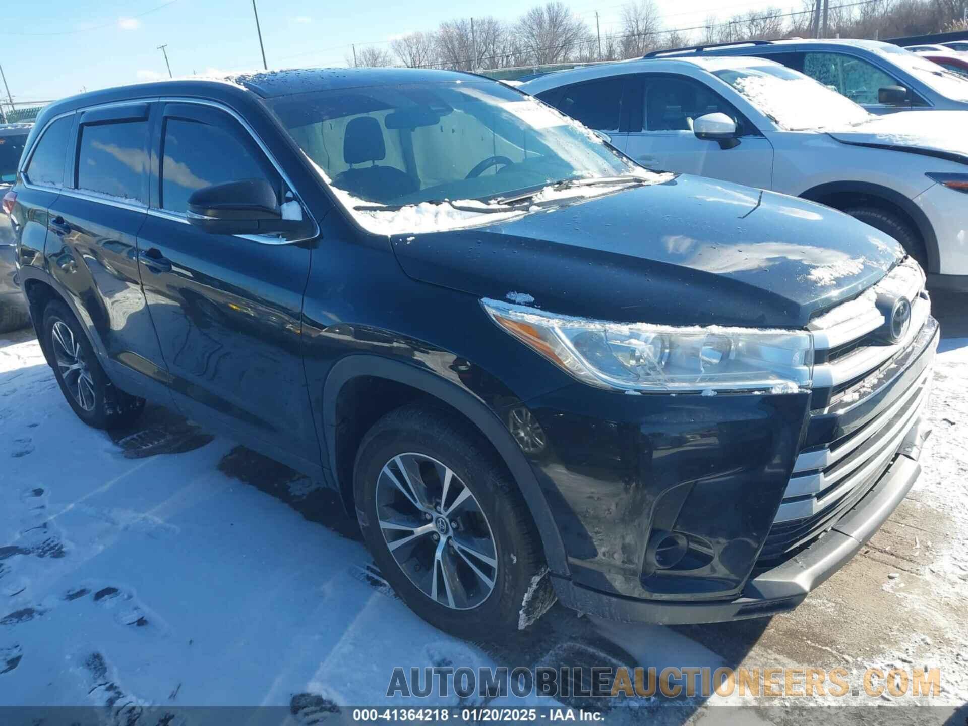 5TDZARFHXKS042195 TOYOTA HIGHLANDER 2019