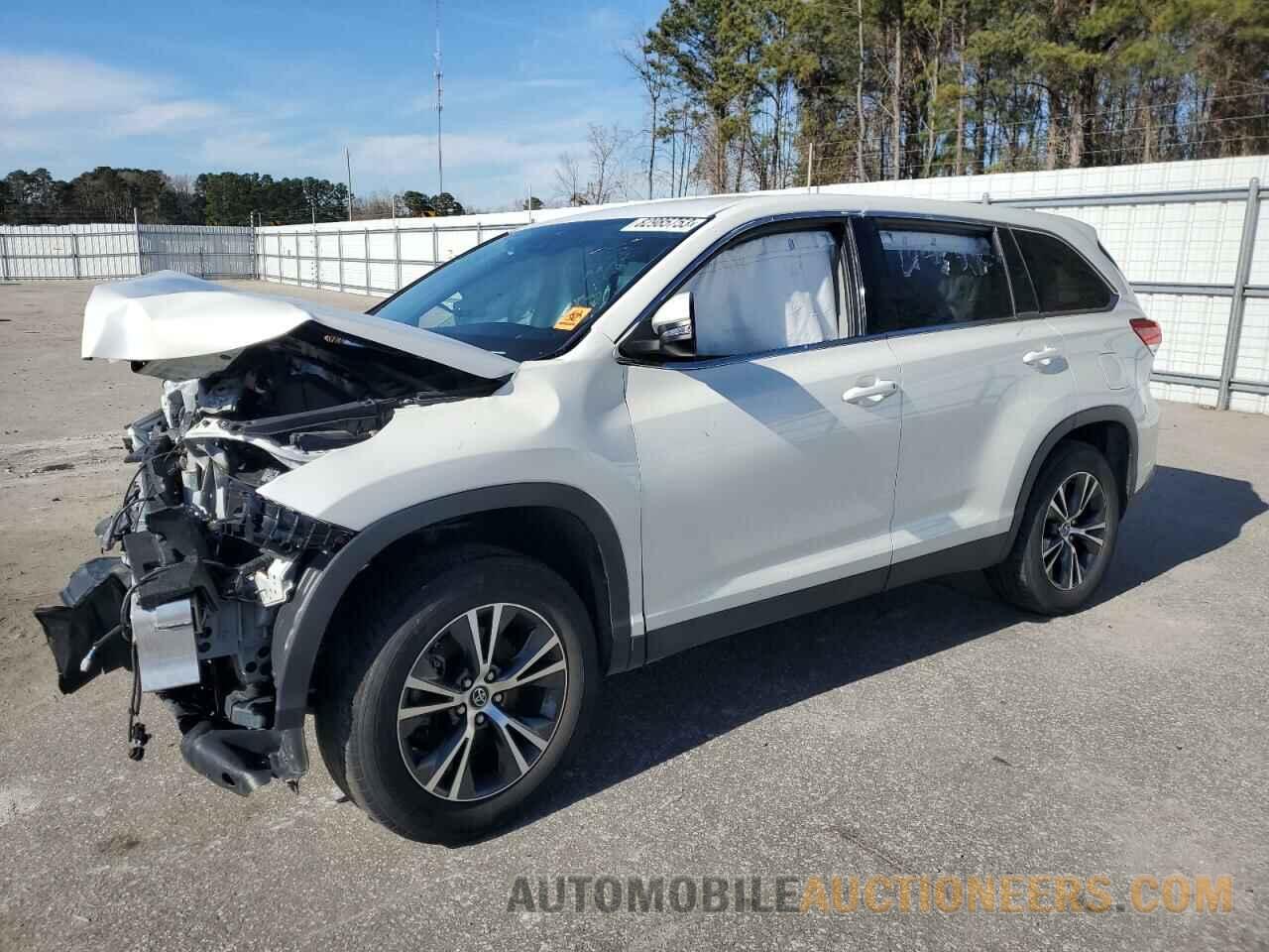 5TDZARFHXKS045453 TOYOTA HIGHLANDER 2019