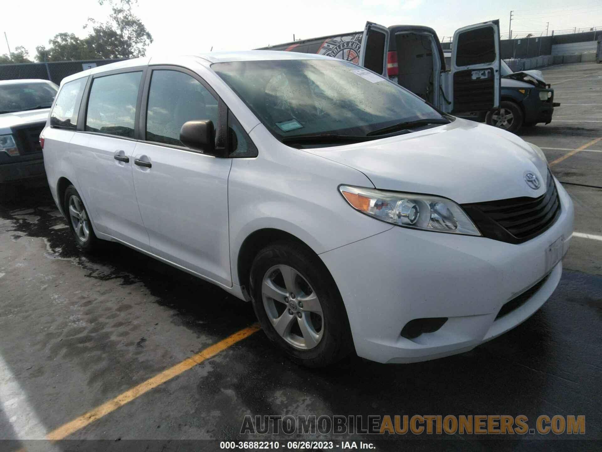 5TDZK3DC0FS671049 TOYOTA SIENNA 2015