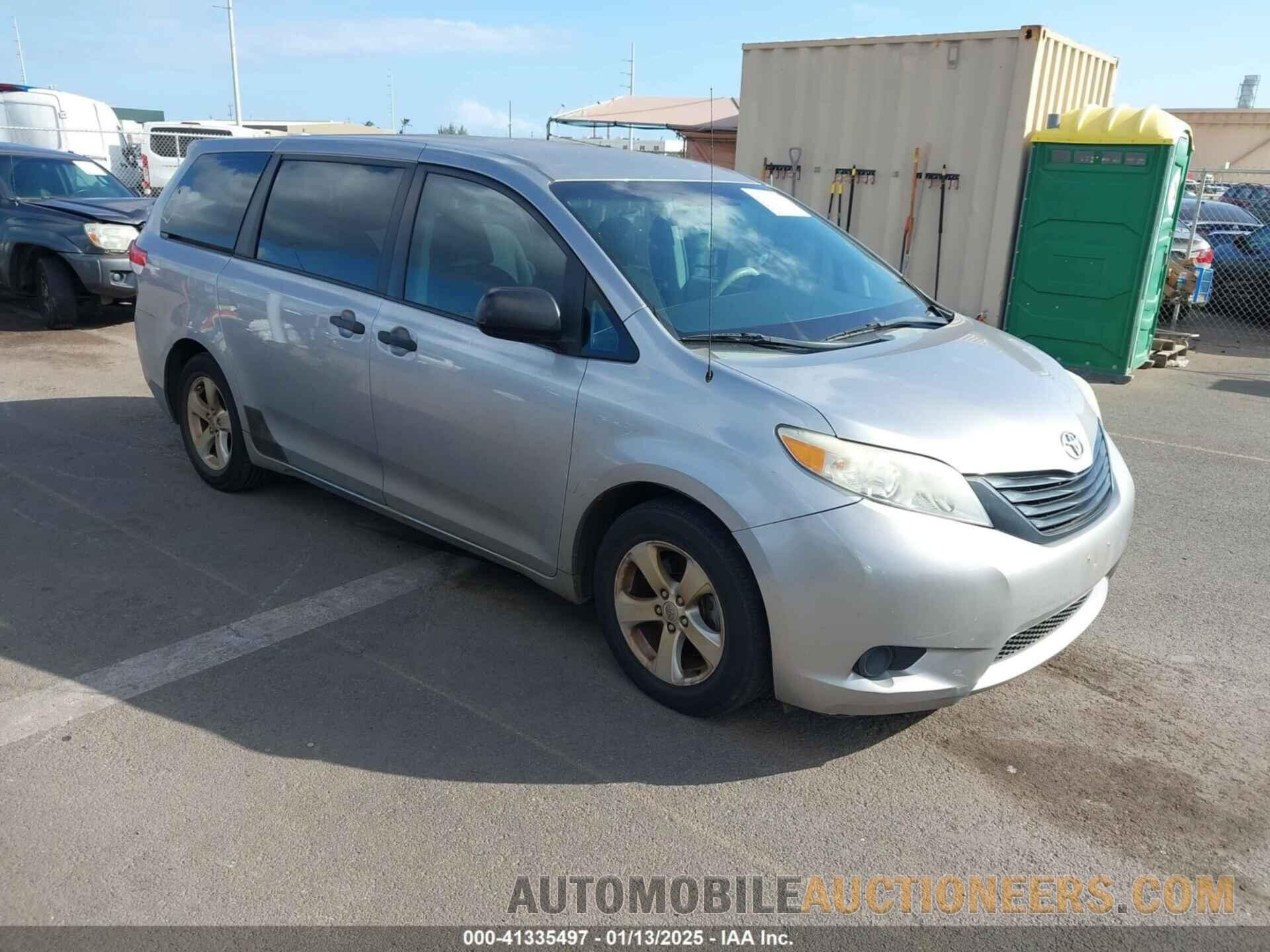 5TDZK3DC1BS035749 TOYOTA SIENNA 2011