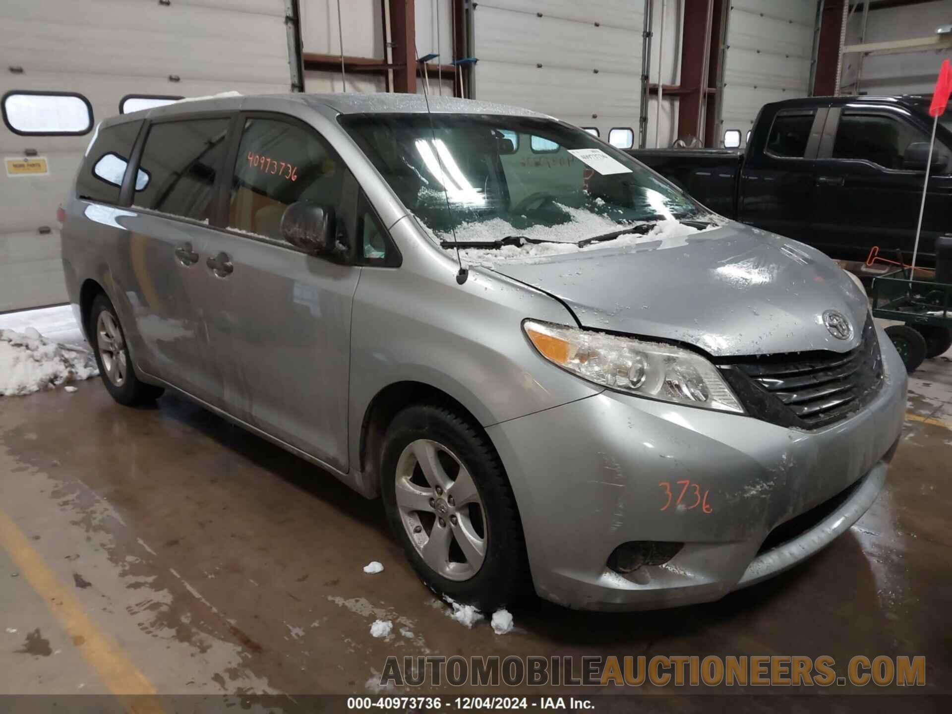 5TDZK3DC2BS010567 TOYOTA SIENNA 2011