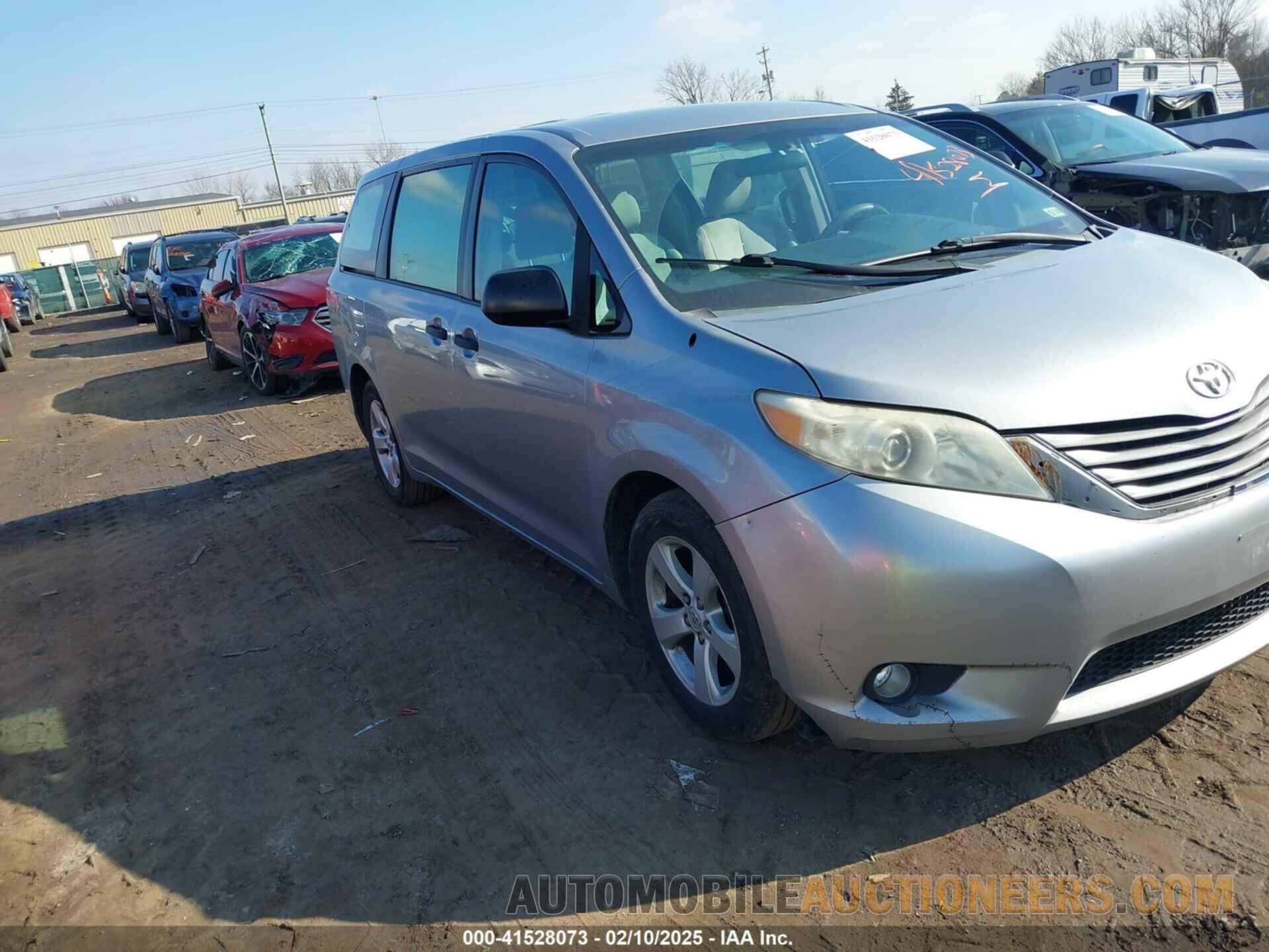 5TDZK3DC4BS022350 TOYOTA SIENNA 2011