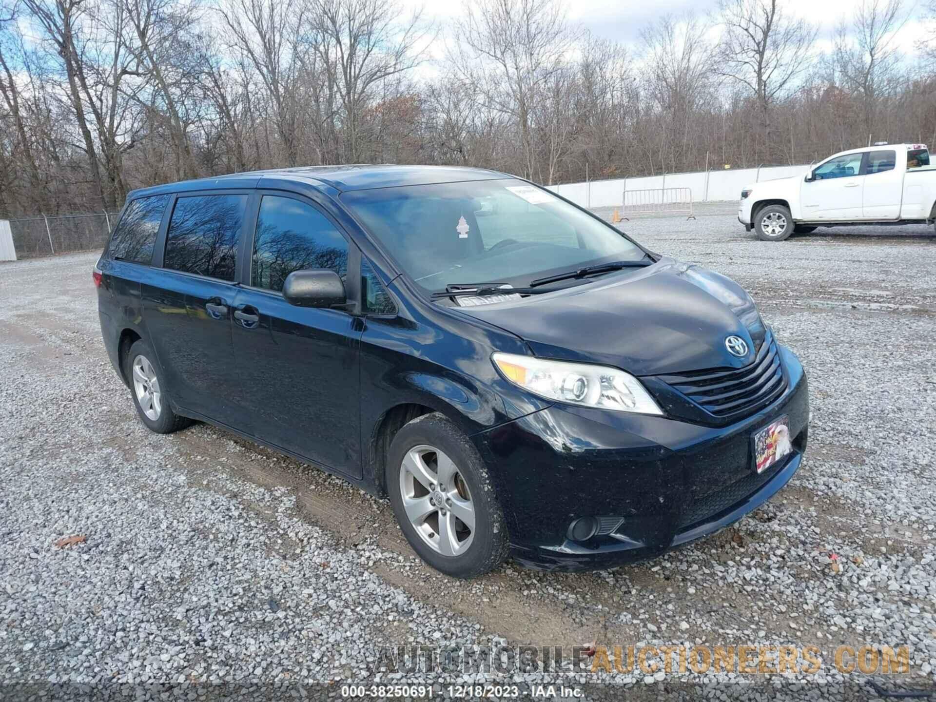 5TDZK3DC4FS539475 TOYOTA SIENNA 2015